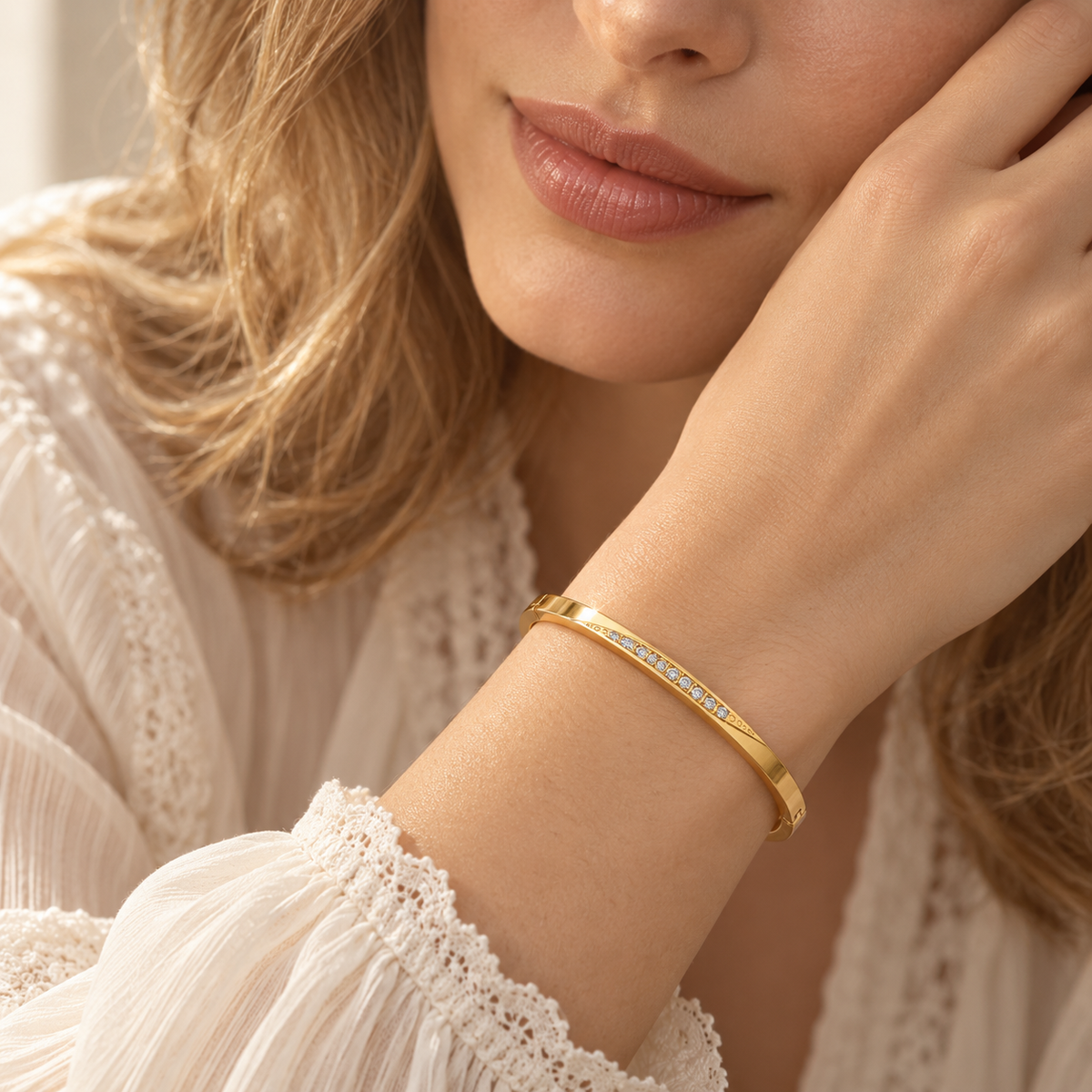 Luce Pavé Bangle