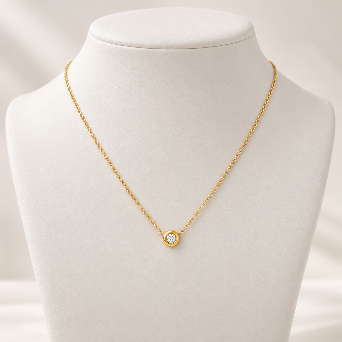 Luce Necklace