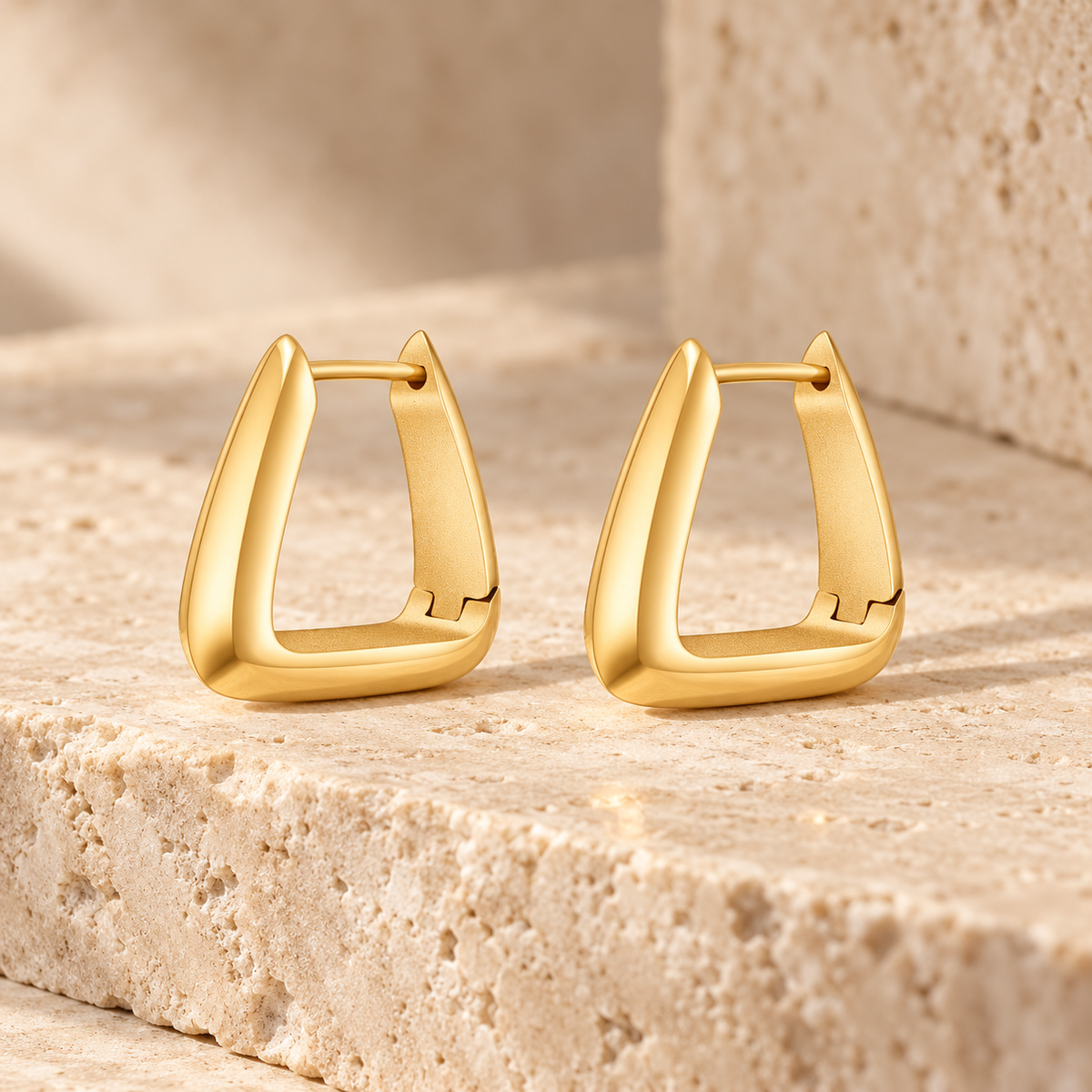 Triangolo Earrings