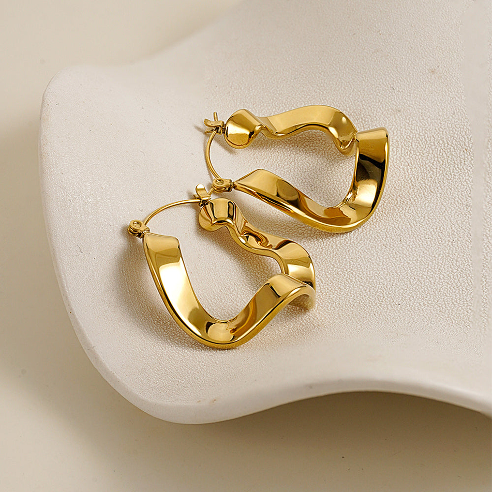 Serena Twist Hoops