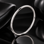 Ovale Classic Bangle