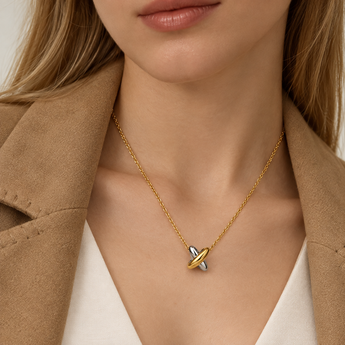 Intreccio Two-Tone Necklace